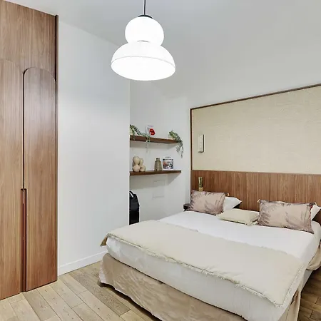 Elegant - 2bd 6p - De Appartement