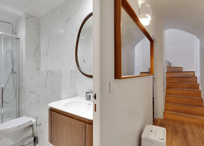 Elegant - 2bd 6p - De Appartement
